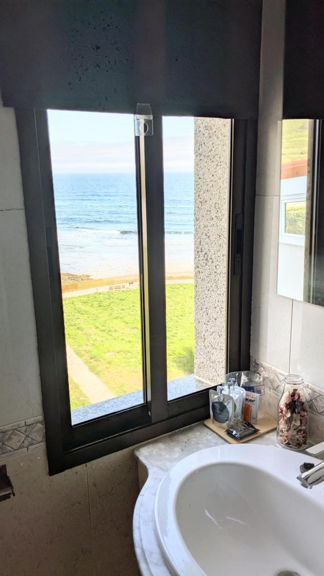 Pension Club Del Mar Cayón Екстериор снимка