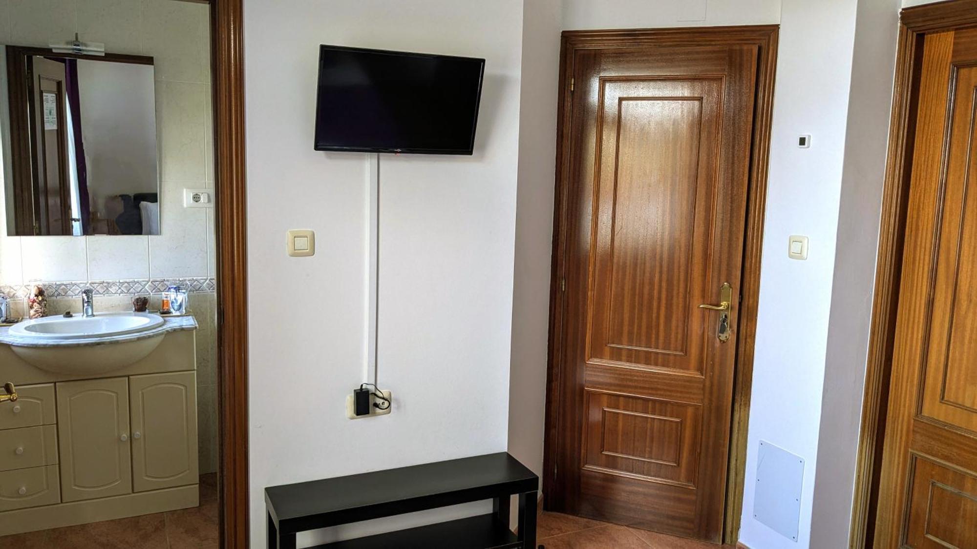 Pension Club Del Mar Cayón Екстериор снимка